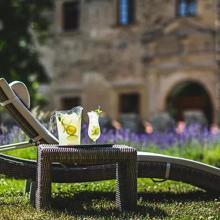 Hotell Uroczysko Siedmiu Stawow Luxury Hotel