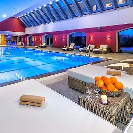 Uroczysko Siedmiu Stawow Luxury Hotel 4*
