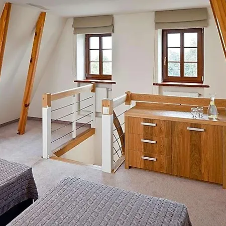 Uroczysko Siedmiu Stawow Luxury Gola Dzierżoniowska