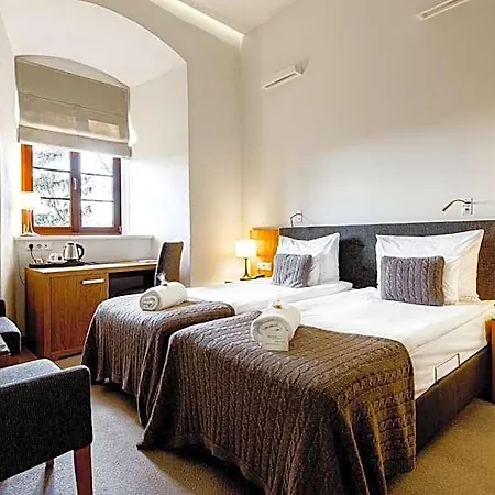 Uroczysko Siedmiu Stawow Luxury Hotel