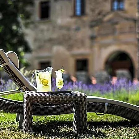Uroczysko Siedmiu Stawow Luxury Hotel 4*