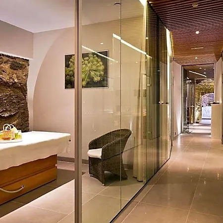Uroczysko Siedmiu Stawow Luxury 4*