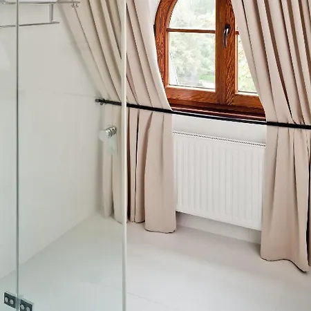 Uroczysko Siedmiu Stawow Spa By L'Occitane Gola Dzierżoniowska