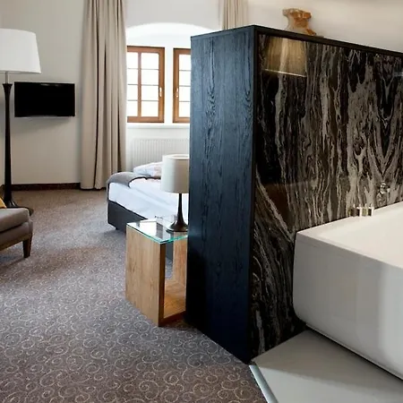 Uroczysko Siedmiu Stawow & By L'occitane Gola Dzierżoniowska