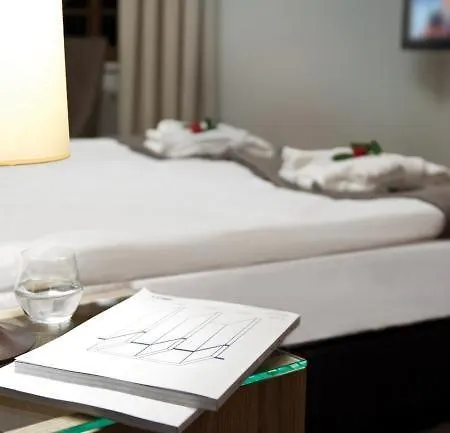 Uroczysko Siedmiu Stawow & By L'occitane