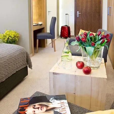 Uroczysko Siedmiu Stawow Luxury Hotel Hotell