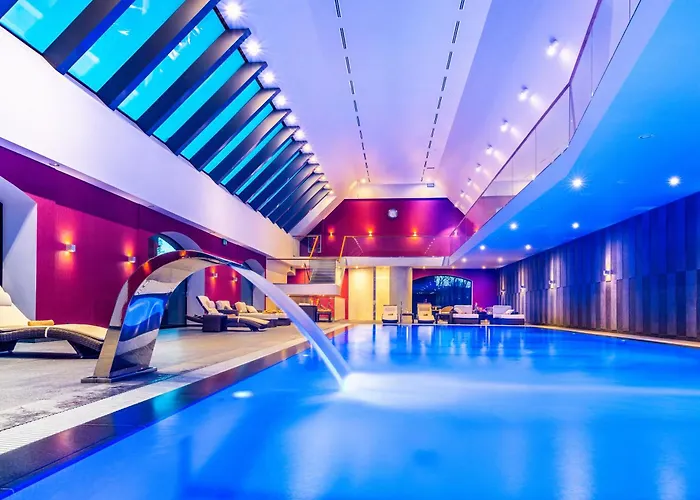 Uroczysko Siedmiu Stawow & By L'occitane 4*