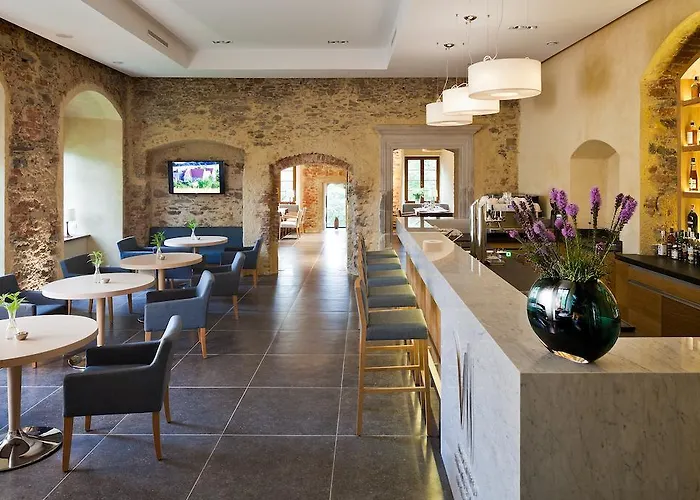 Hotel Uroczysko Siedmiu Stawow & Spa By L'Occitane Gola Dzierzoniowska