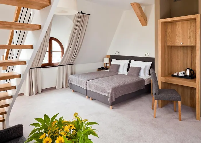 Uroczysko Siedmiu Stawow & Spa By L'Occitane Hotel Gola Dzierzoniowska